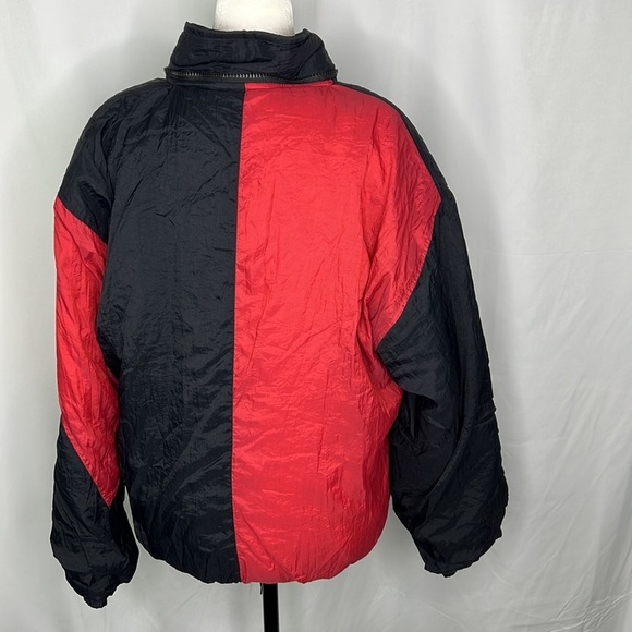 VINTAGE Black AST Sportswear Puffy Windbreaker Coat - Picture 2 of 8